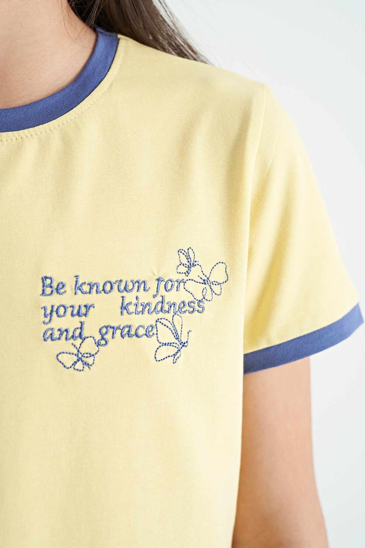 Yellow Minimal Print O Neck Comfort Fit Short Sleeve Girl's T-Shirt - 75110