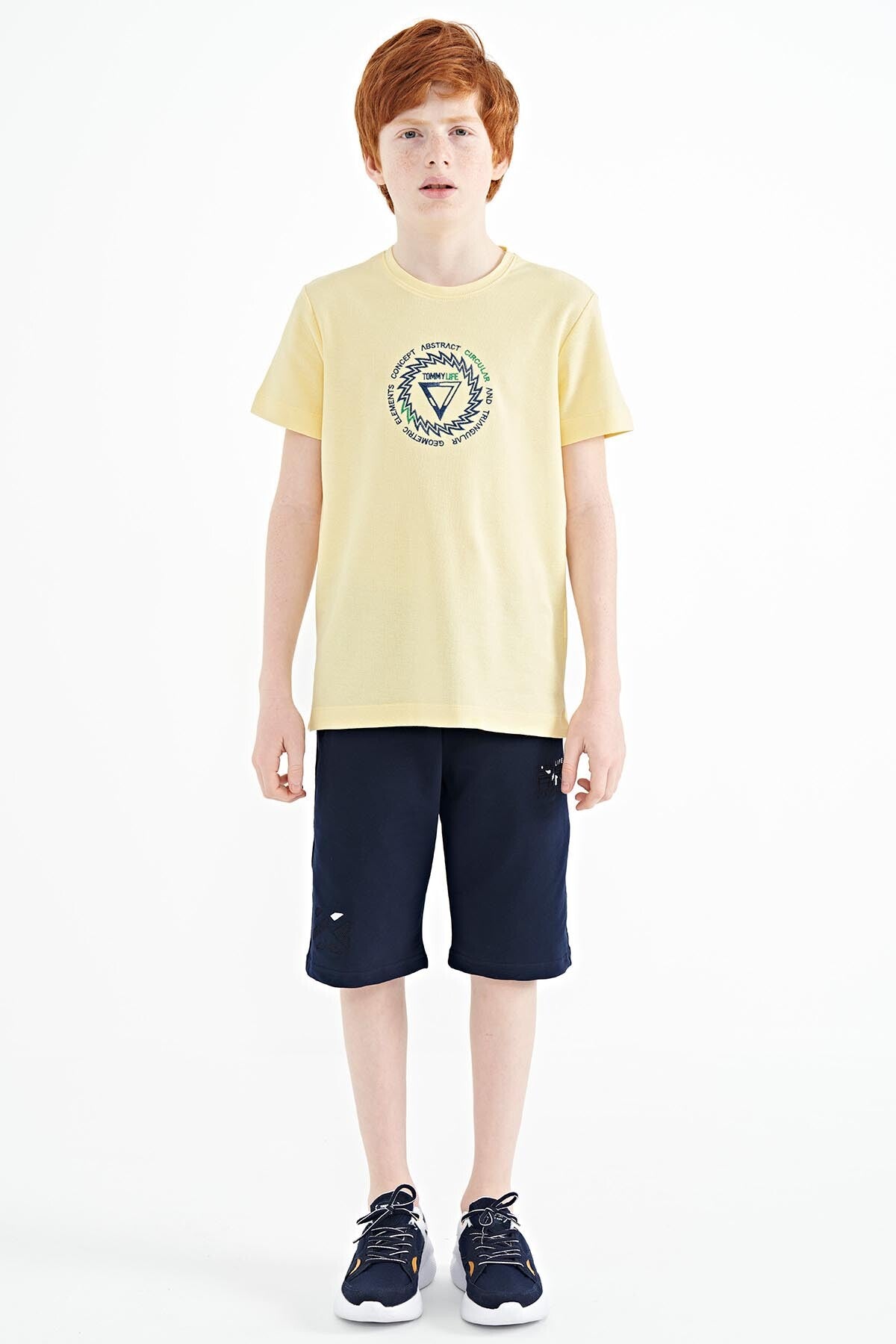Embroidered Yellow Detailed O Collar Standard Cut Boys T-Shirt - 11115
