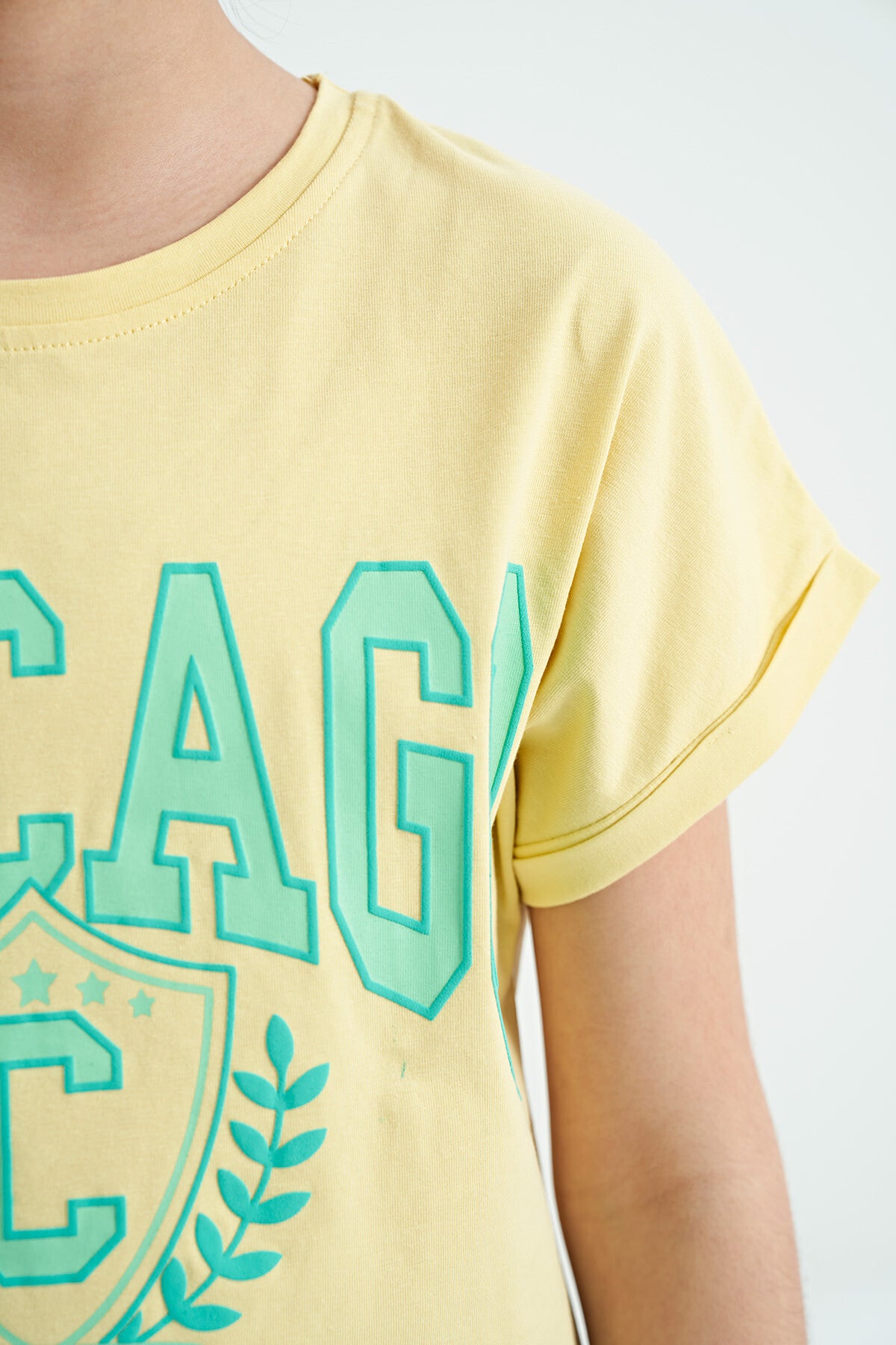 Yellow O Collar Low Shoulder Comfort Fit Short Sleeve Girls T-Shirt - 75128