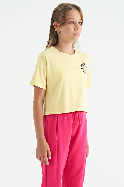 Yellow Front and Back Printed O Collar Low Shoulder Oversize Short Sleeve Girls' T-Shirt - 75126