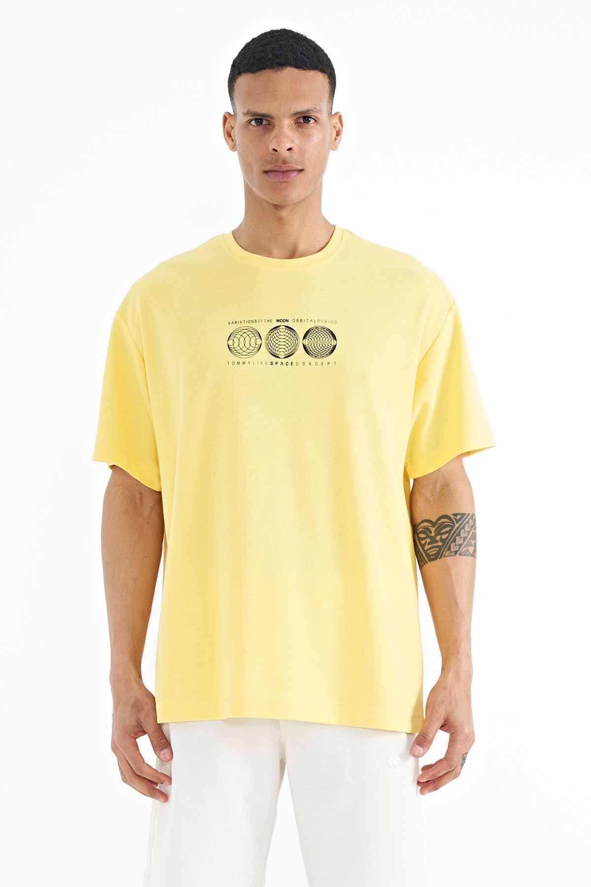 Yellow Front Back Printed O Collar Oversize Men's T-shirt - 88224