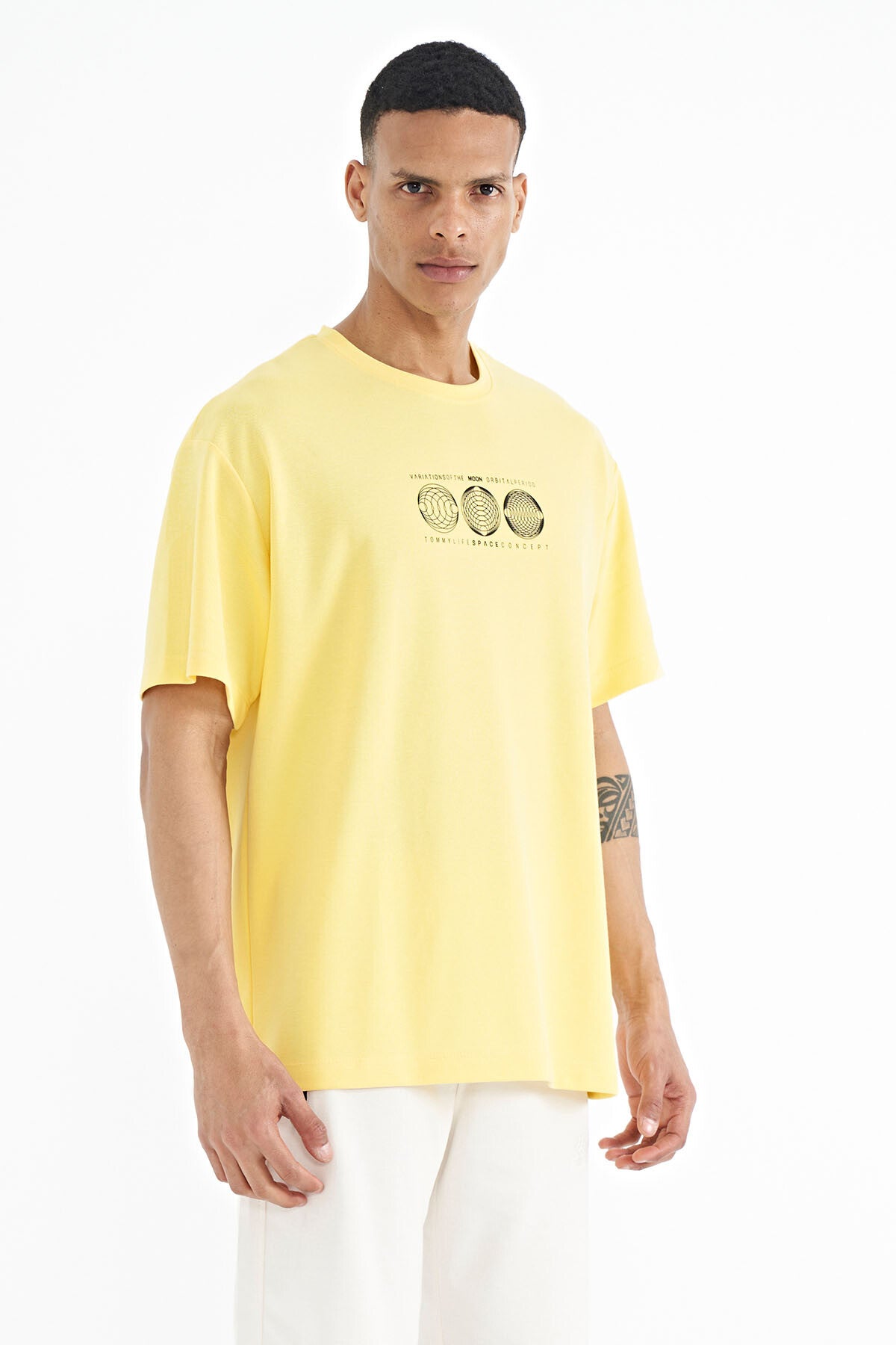 Yellow Front Back Printed O Collar Oversize Men's T-shirt - 88224