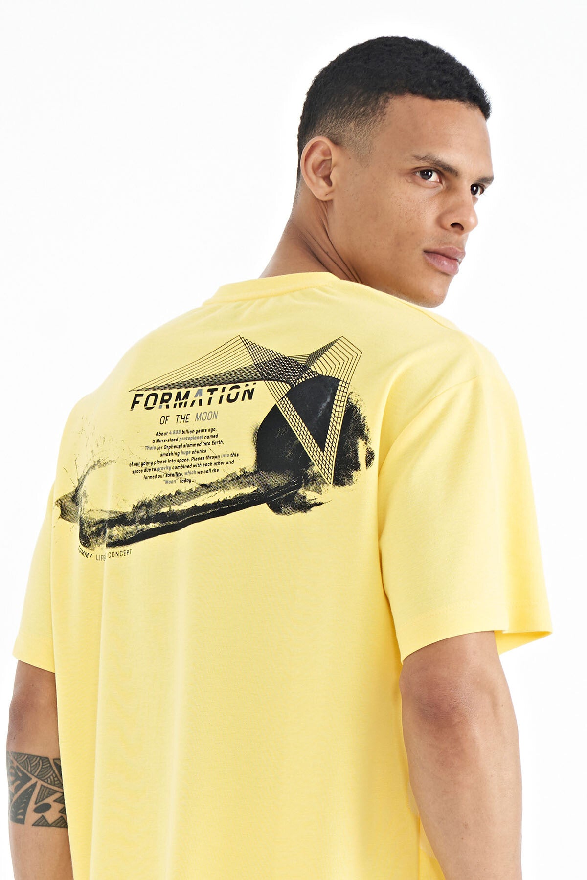 Yellow Front Back Printed O Collar Oversize Men's T-shirt - 88224