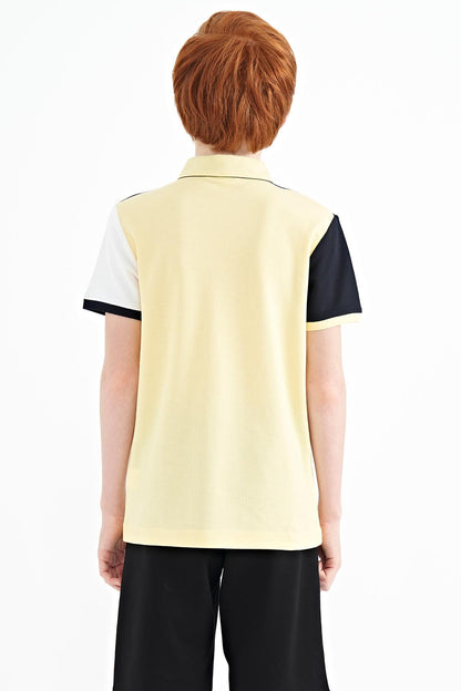 Colorful Embroidered Block Detailed Standard Cut Polo Collar Boys T-Shirt - 11088