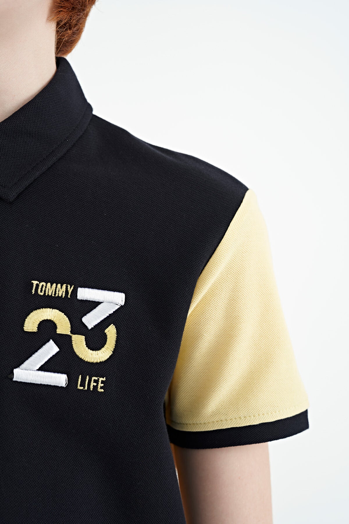 Detailed Standard Pattern Embroidered Yellow Block Polo Collar Boys' T-Shirt - 11108
