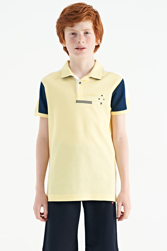 Yellow Color Blocked Shoulder Trim Detailed Standard Pattern Boys T-Shirt - 11155