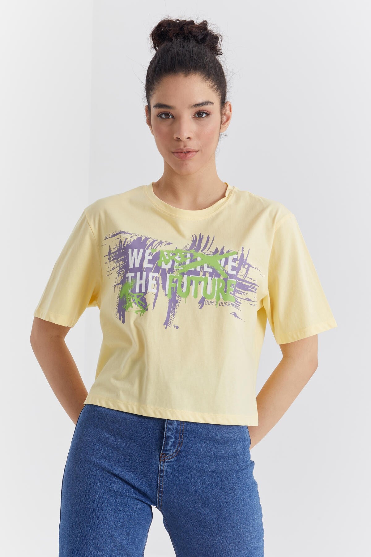 Yellow Printed Letter O Collar Women's Oversize T-Shirt - 97212