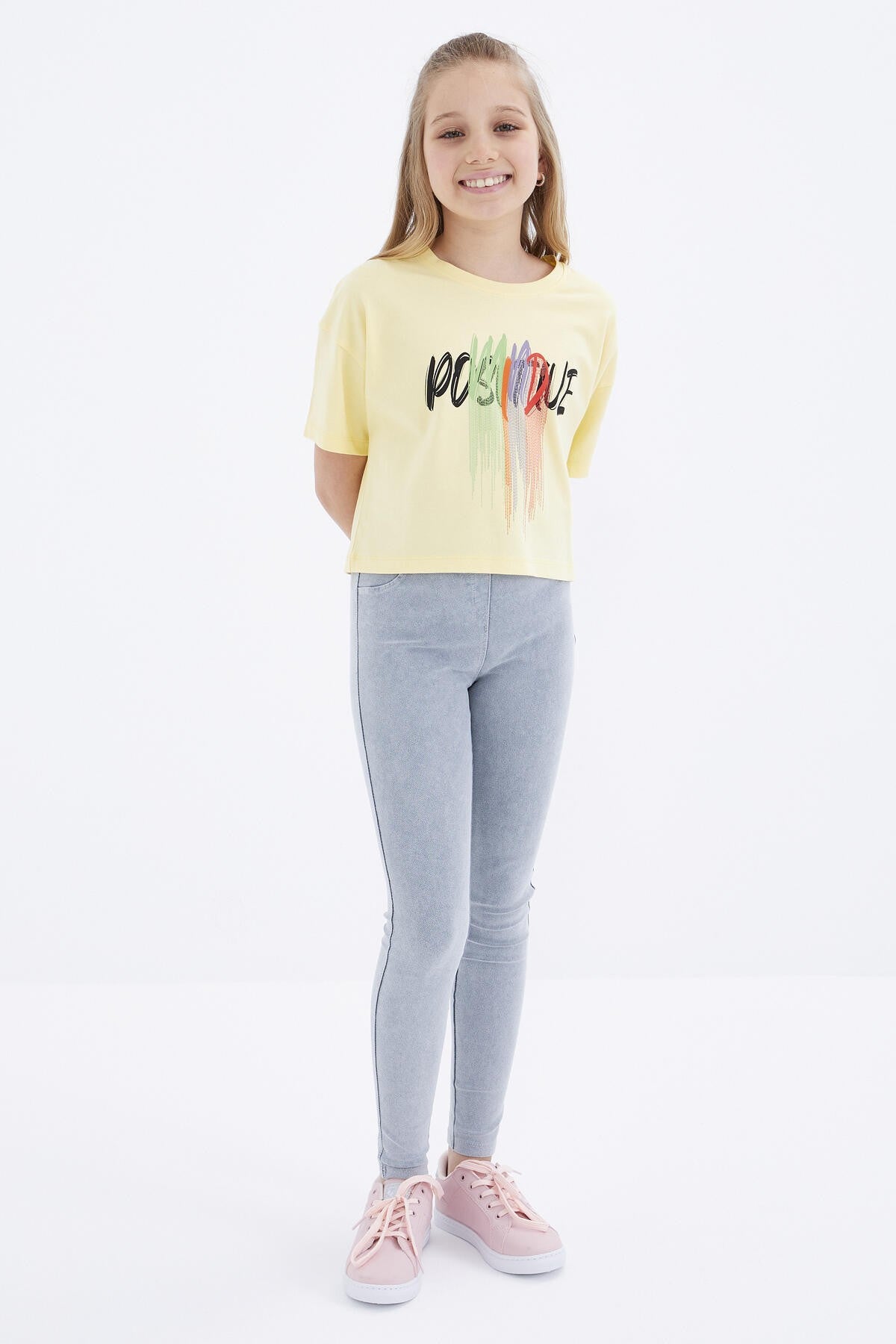 Yellow Print Letter O Collar Oversize Drop Shoulder Girl Crop T-Shirt - 75036