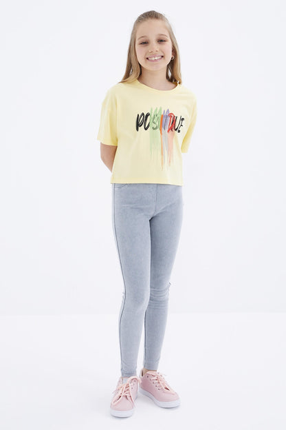 Yellow Print Letter O Collar Oversize Drop Shoulder Girl Crop T-Shirt - 75036