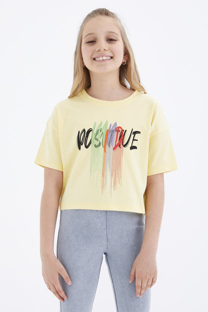 Yellow Print Letter O Collar Oversize Drop Shoulder Girl Crop T-Shirt - 75036
