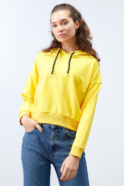 Yellow Long Sleeve Comfort Fit Hooded Women's Sweatshirt - 97115