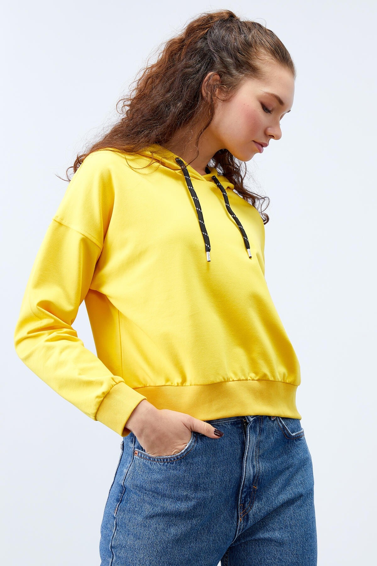 Yellow Long Sleeve Comfort Fit Hooded Women's Sweatshirt - 97115