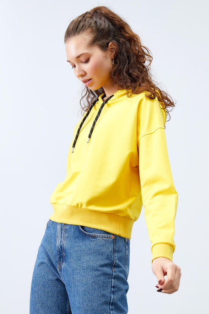 Yellow Long Sleeve Comfort Fit Hooded Women's Sweatshirt - 97115