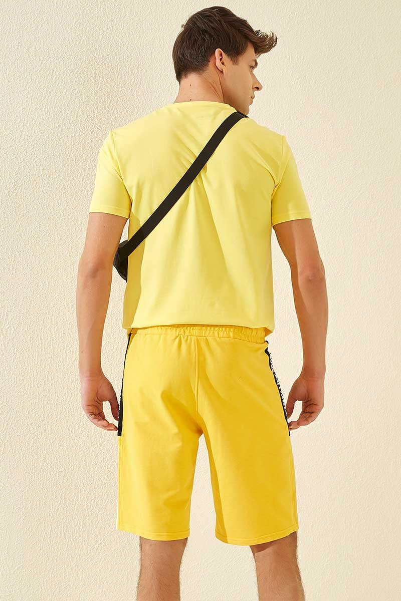 Yellow Side Stripe Printed Standard Fit Men's Shorts - 81145