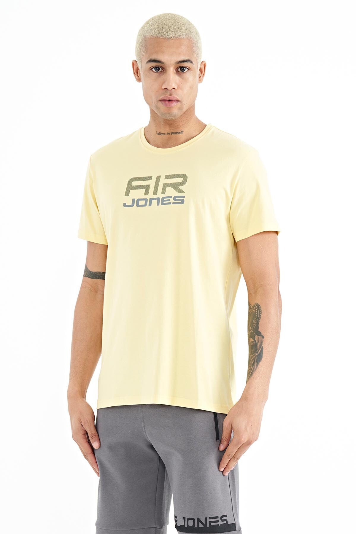 Liam Yellow Standard Fit Men's T-Shirt - 88207