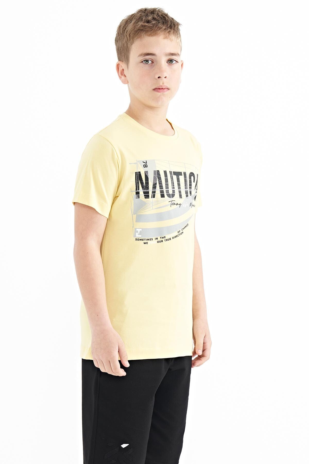Yellow Print O Collar Standard Cut Boys' T-Shirt - 11100