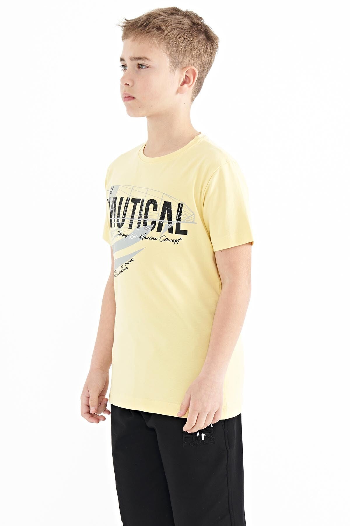 Yellow Print O Collar Standard Cut Boys' T-Shirt - 11100
