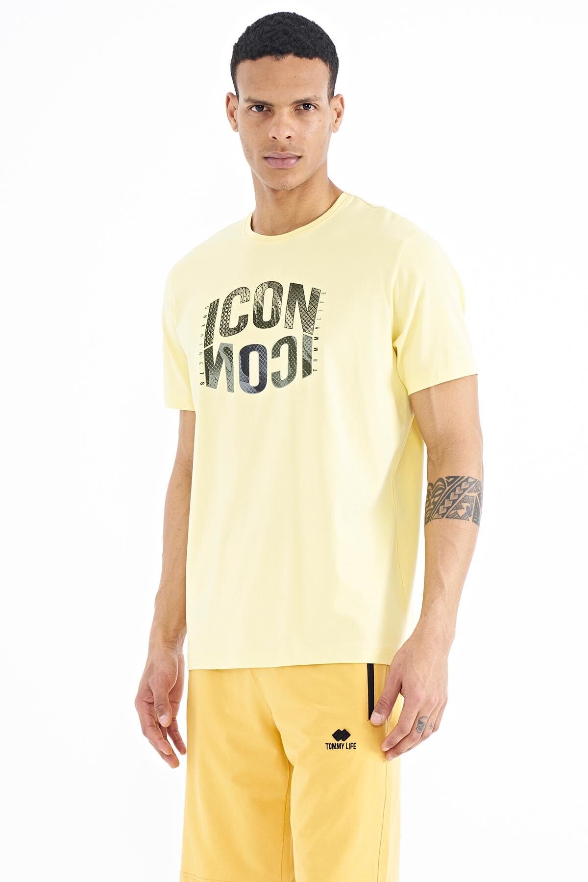 Yellow Print O Collar Standard Fit Men's T-Shirt - 88174