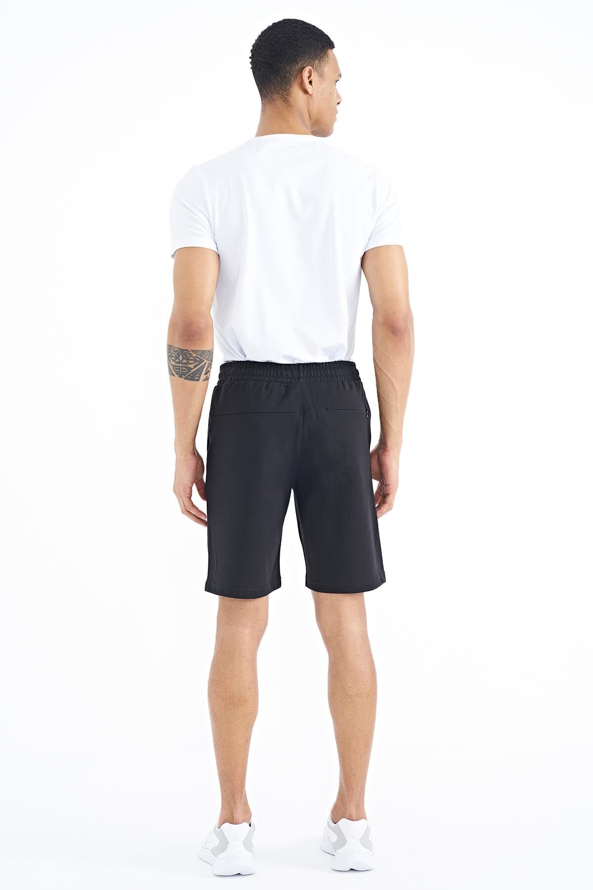 Evan Black Standard Fit Men's Shorts - 81240