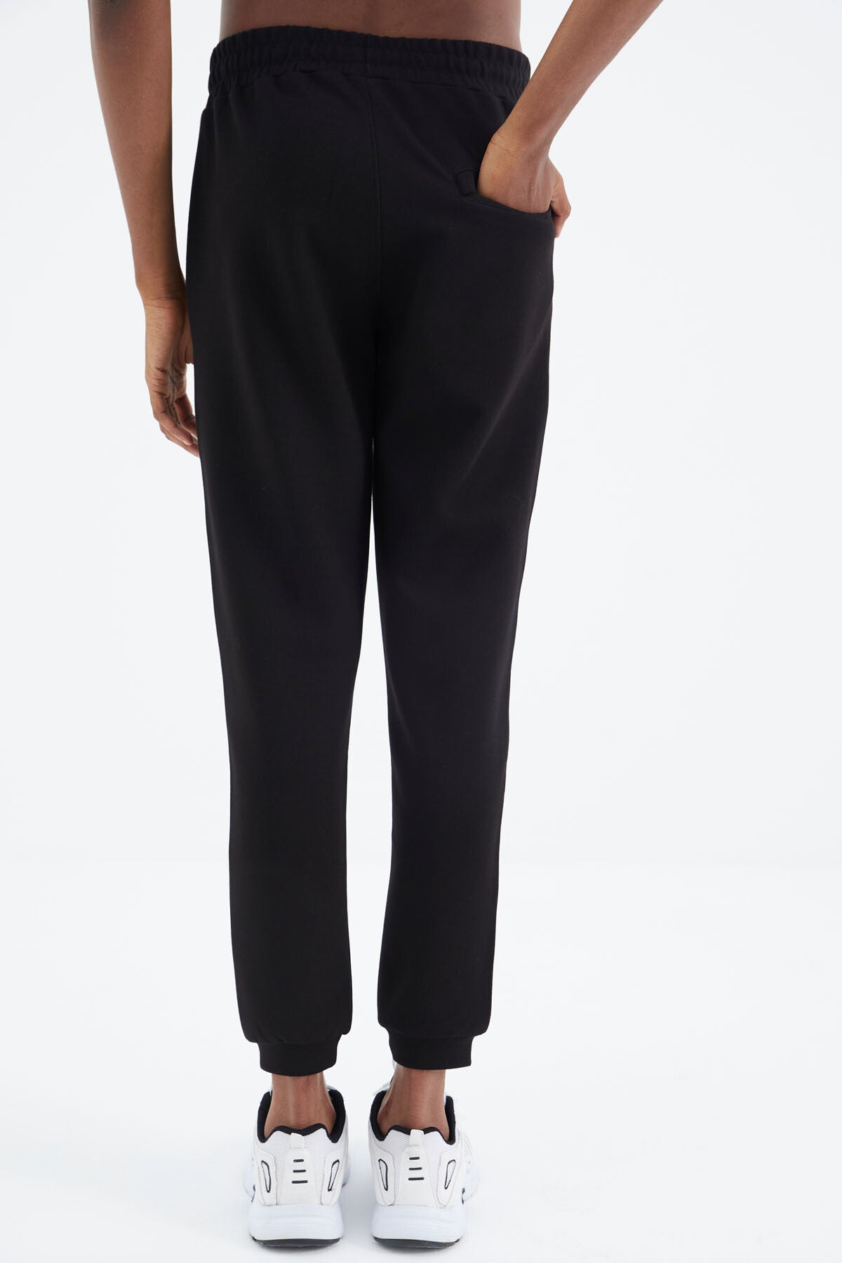Black Laced Front Stitch Detailed Standard Fit Men's Tracksuit Bottom - 84994