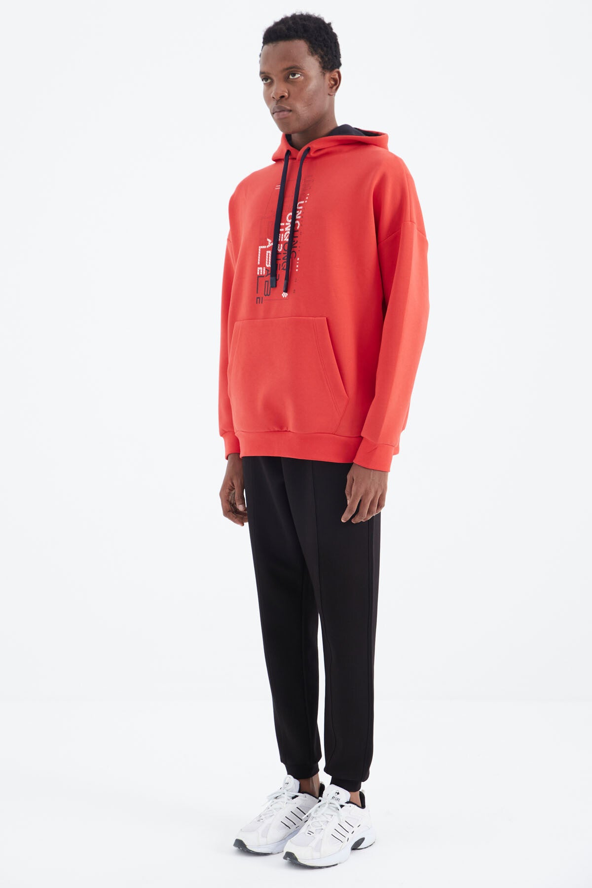 Black Laced Front Stitch Detailed Standard Fit Men's Tracksuit Bottom - 84994