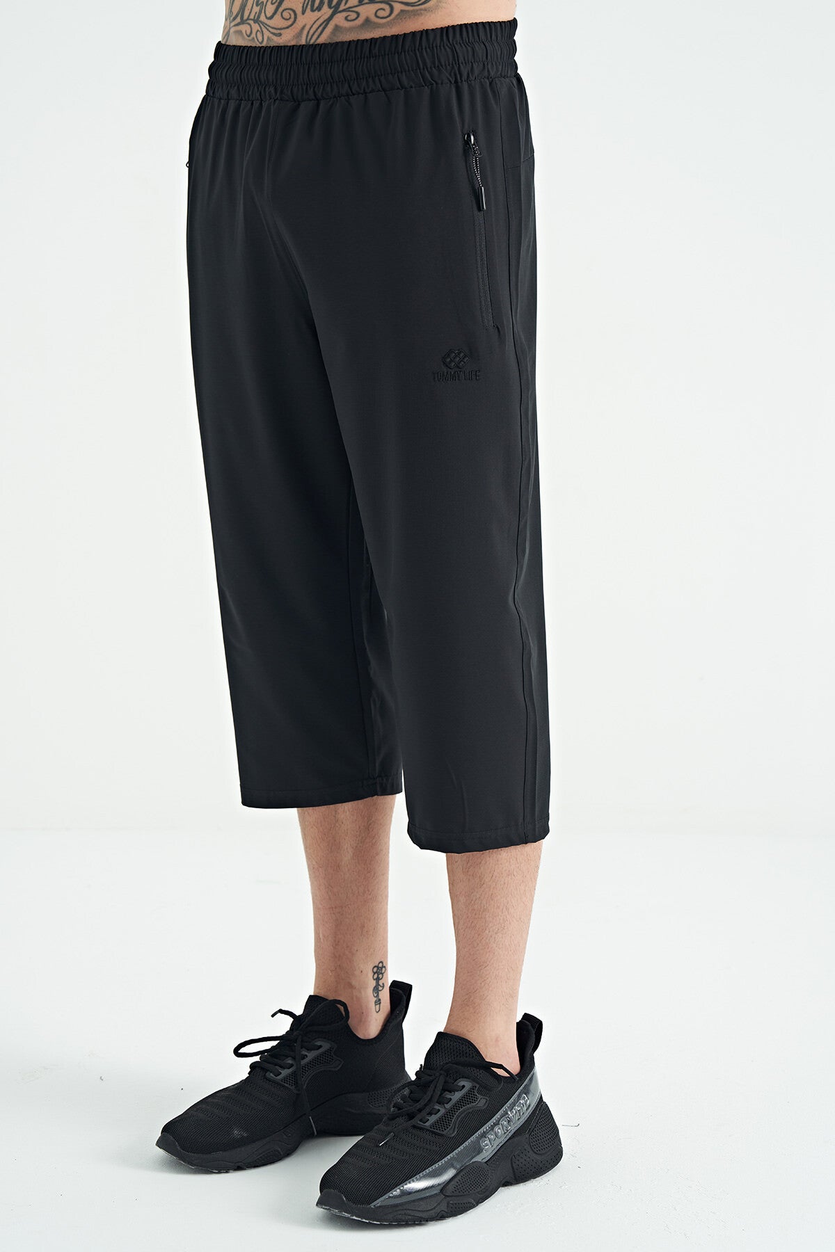 Black Laced Standard Fit Zippered Pocket Active Sports Men's Capri - 83096