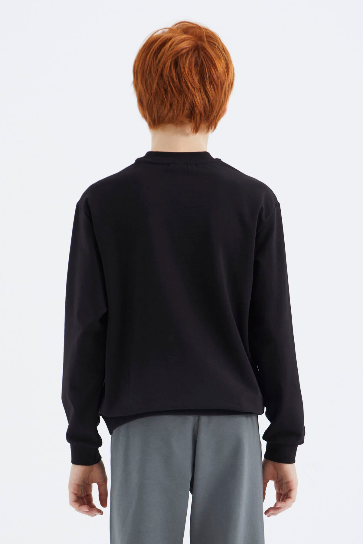 Black Basic Boys' Sweatshirt - 11173