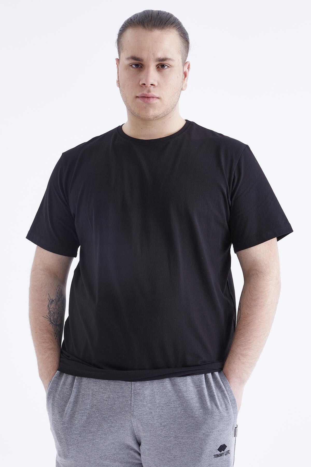 Black Basic Short Sleeve O Neck Large Size Men's T-Shirt - 88072