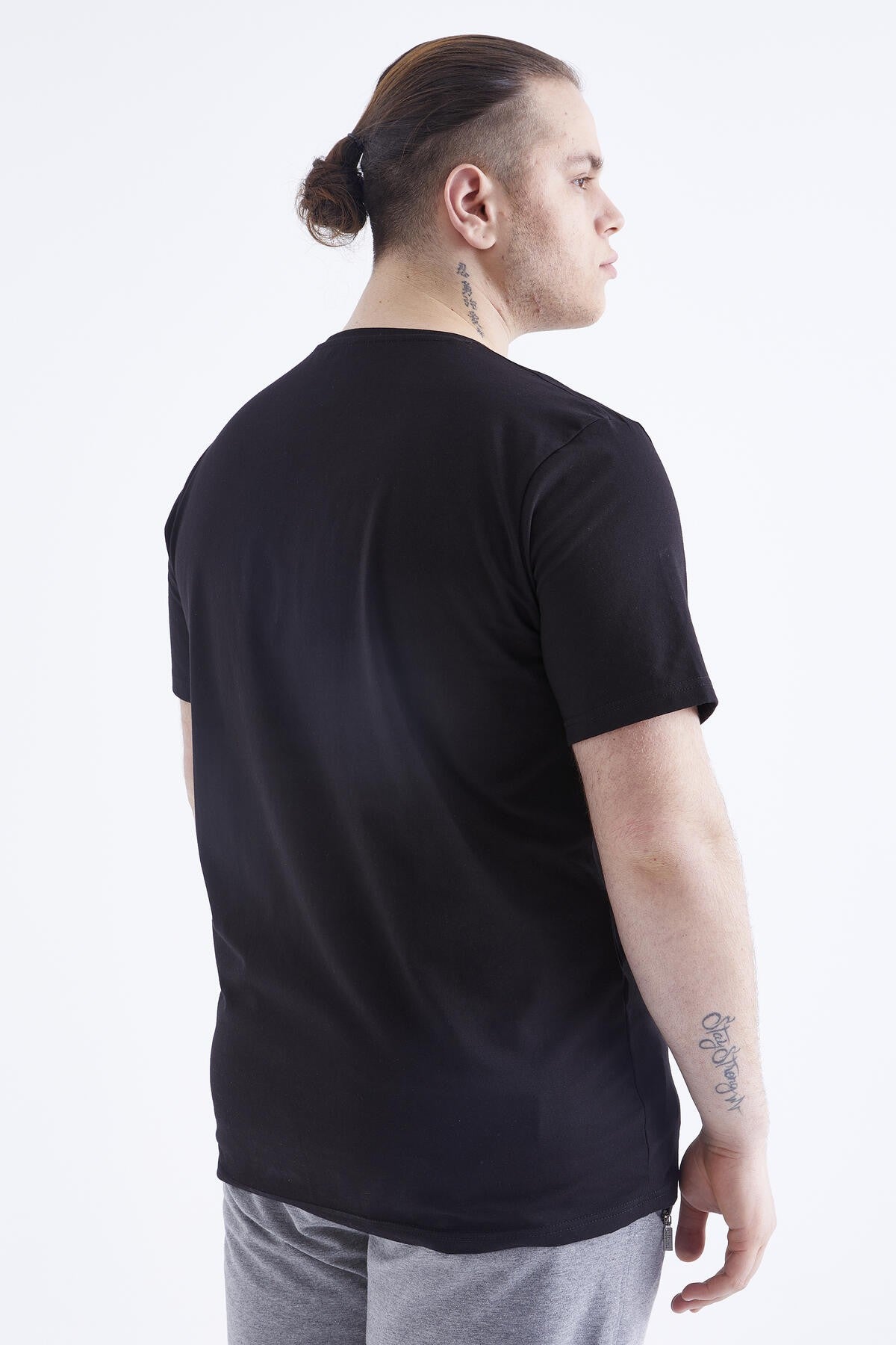 Black Basic Short Sleeve O Neck Large Size Men's T-Shirt - 88072