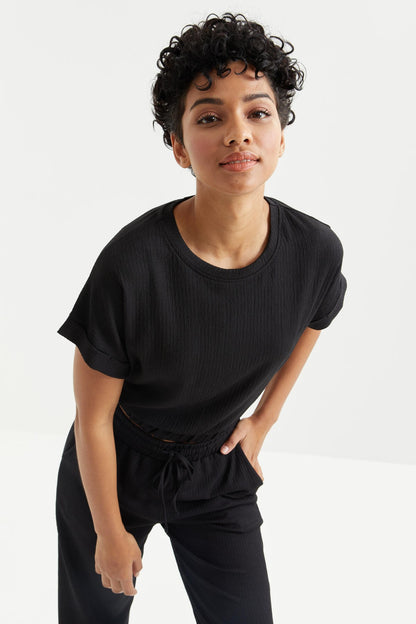 Black Basic O Neck Elastic Ribbed Fabric Women's Crop Top T-Shirt - 97227