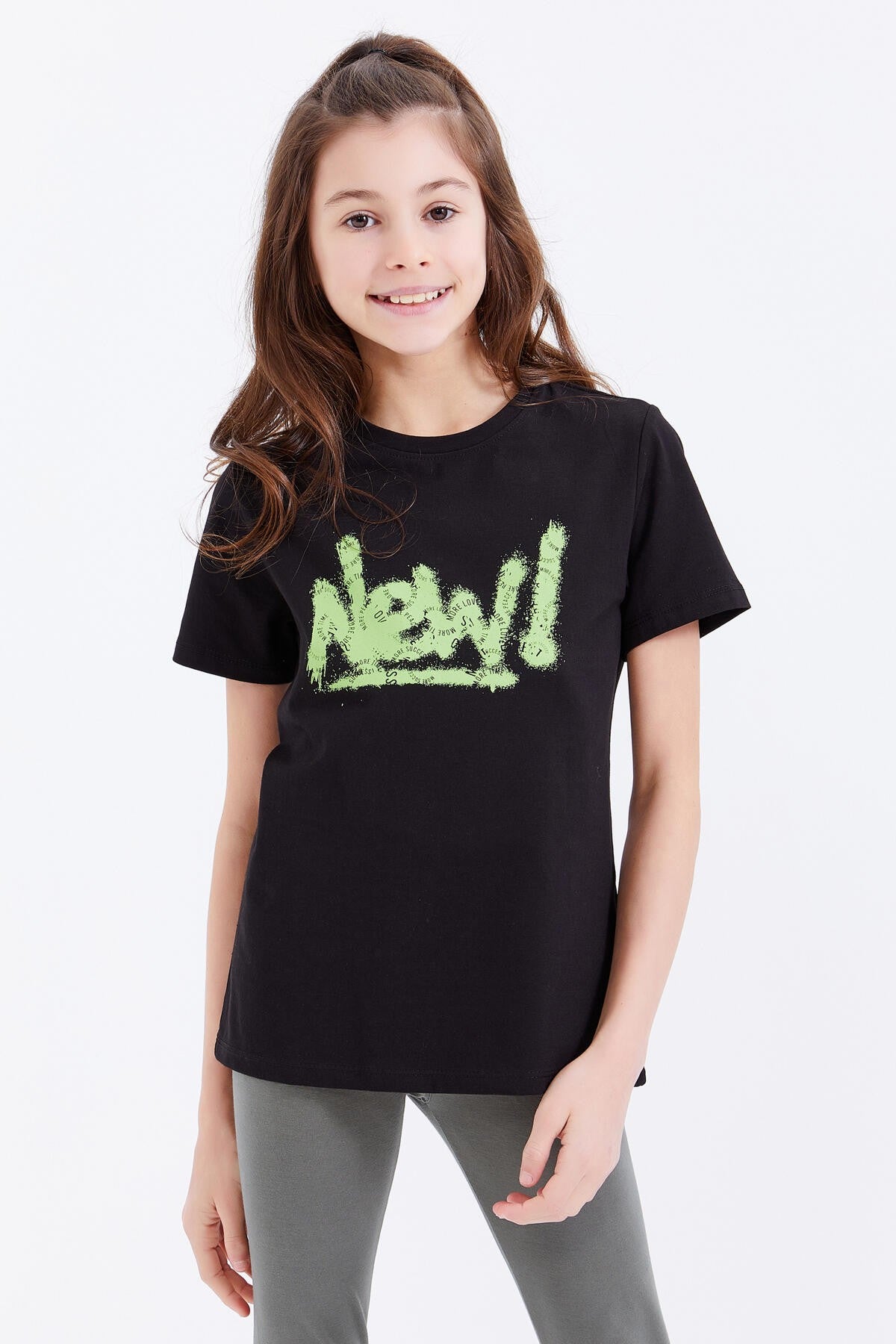 Black Basic Print O Neck Comfort Fit Girls' T-Shirt - 75041
