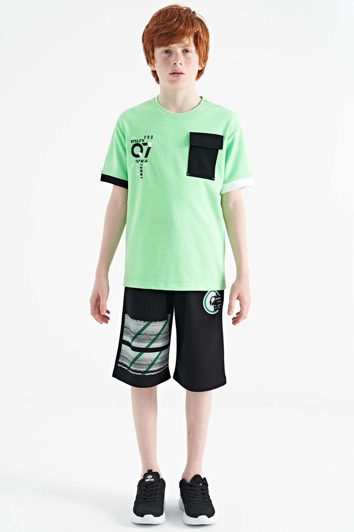 Black Print Detailed Laced Standard Cut Boys Shorts - 11125