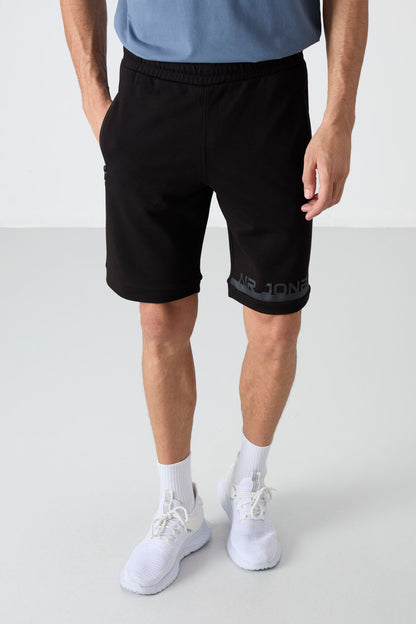 Albie Black Standard Fit Men's Shorts - 81241
