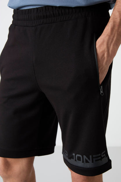 Albie Black Standard Fit Men's Shorts - 81241