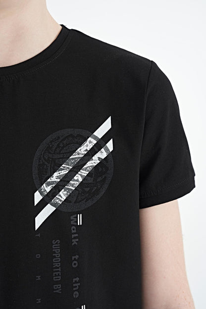 Black Print Detailed O Collar Standard Fit Boys' T-Shirt - 11131