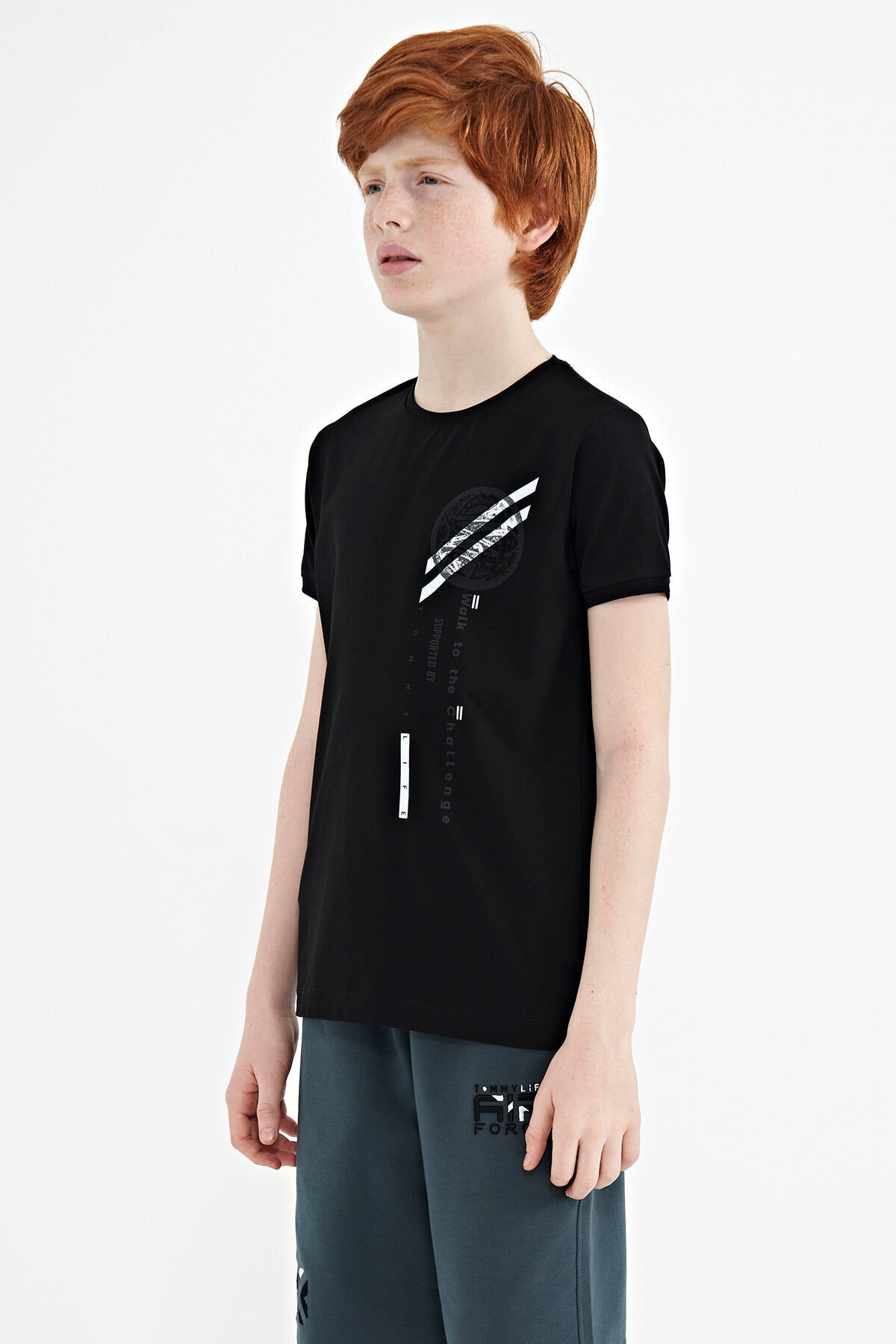 Black Print Detailed O Collar Standard Fit Boys' T-Shirt - 11131