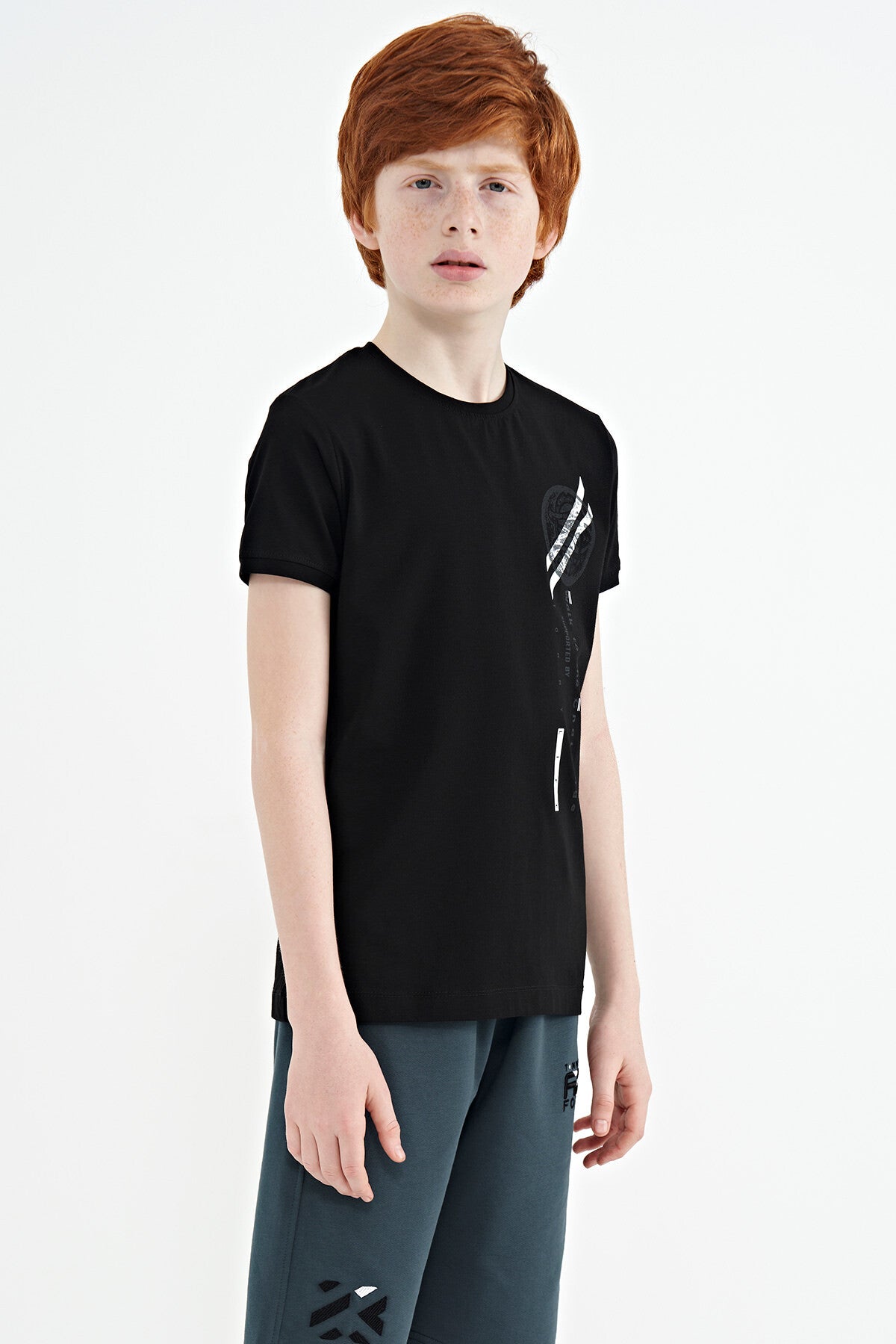 Black Print Detailed O Collar Standard Fit Boys' T-Shirt - 11131
