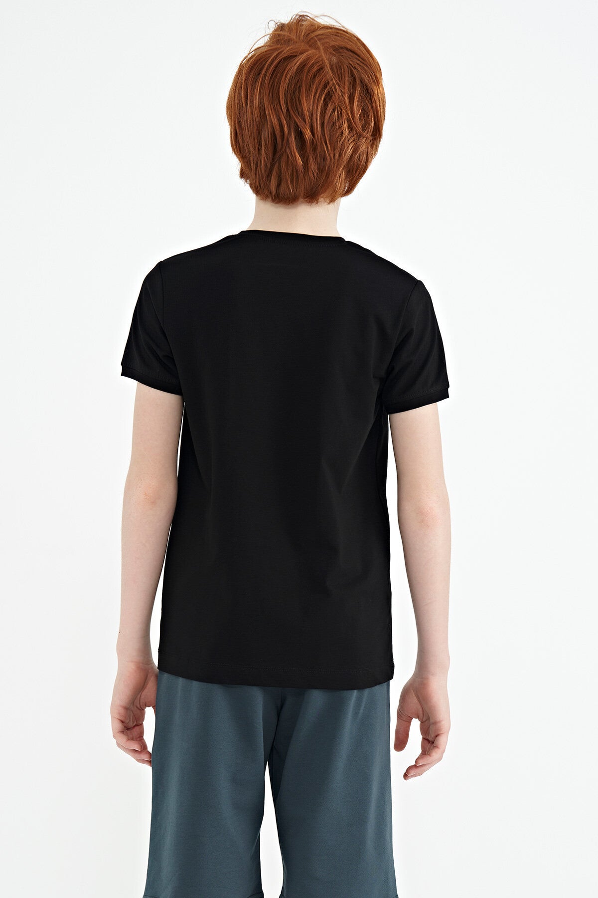 Black Print Detailed O Collar Standard Fit Boys' T-Shirt - 11131