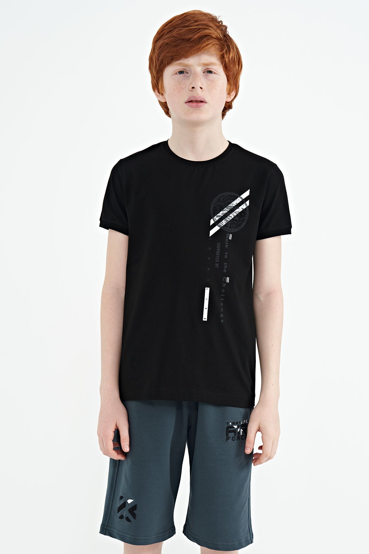 Black Print Detailed O Collar Standard Fit Boys' T-Shirt - 11131