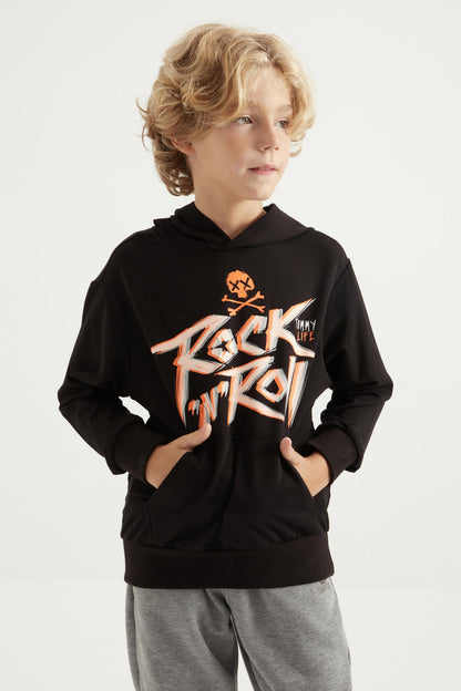Black Print Kangaroo Pocket Hooded Standard Fit Boys' Sweatshirt - 11002