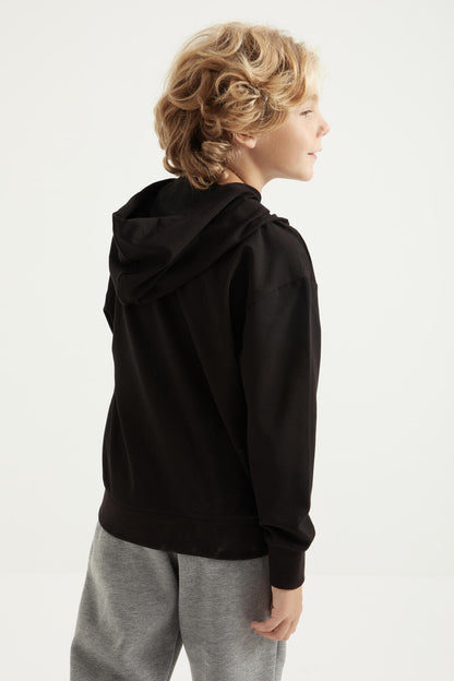 Black Print Kangaroo Pocket Hooded Standard Fit Boys' Sweatshirt - 11002