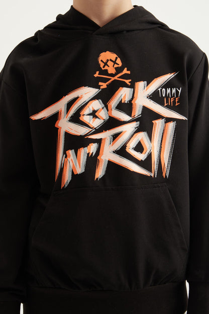 Black Print Kangaroo Pocket Hooded Standard Fit Boys' Sweatshirt - 11002