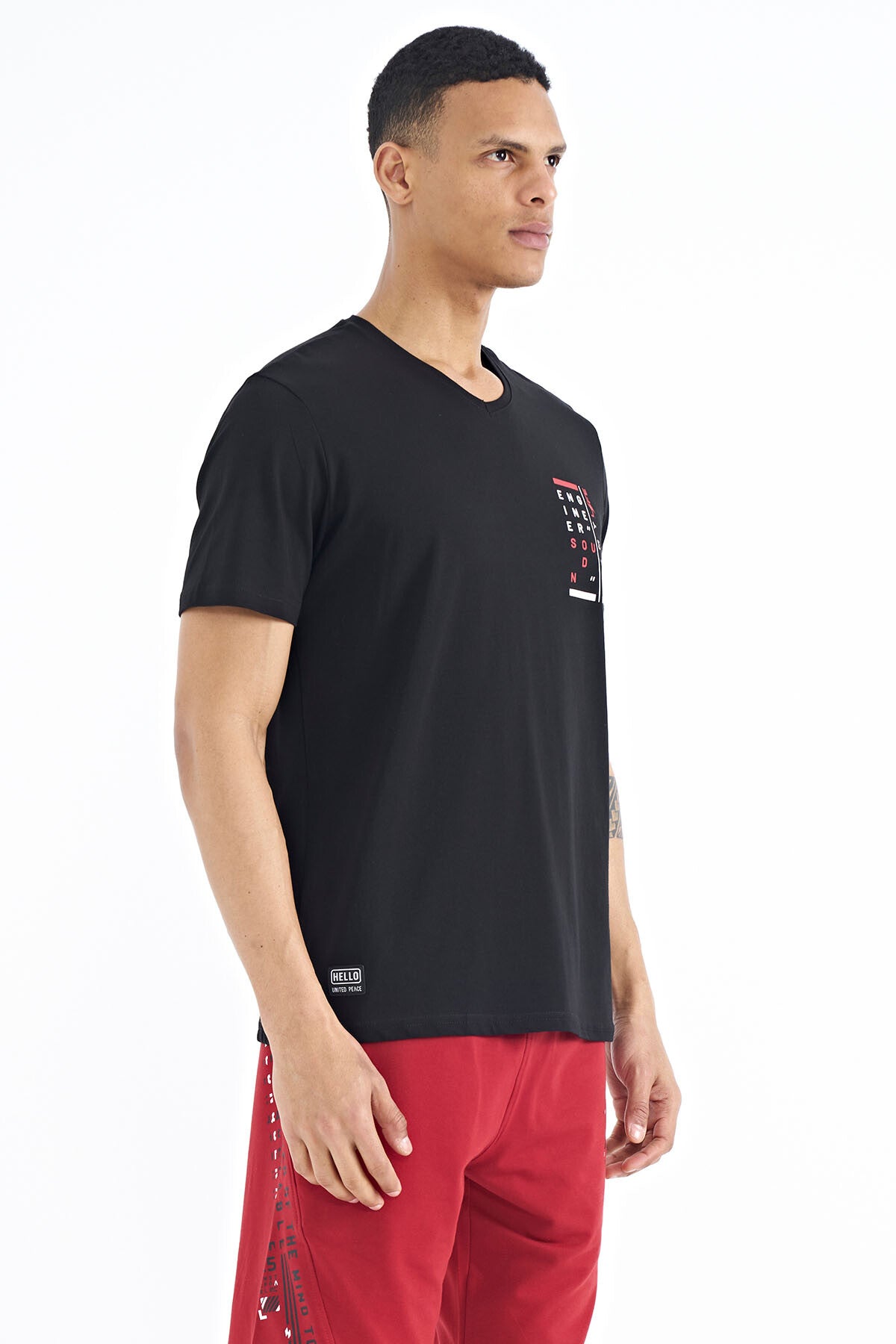 Black Print Detailed V Neck Standard Fit Men's T-Shirt - 88186
