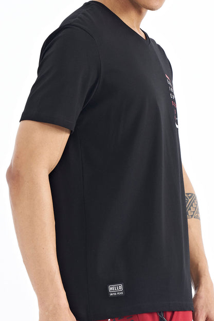 Black Print Detailed V Neck Standard Fit Men's T-Shirt - 88186
