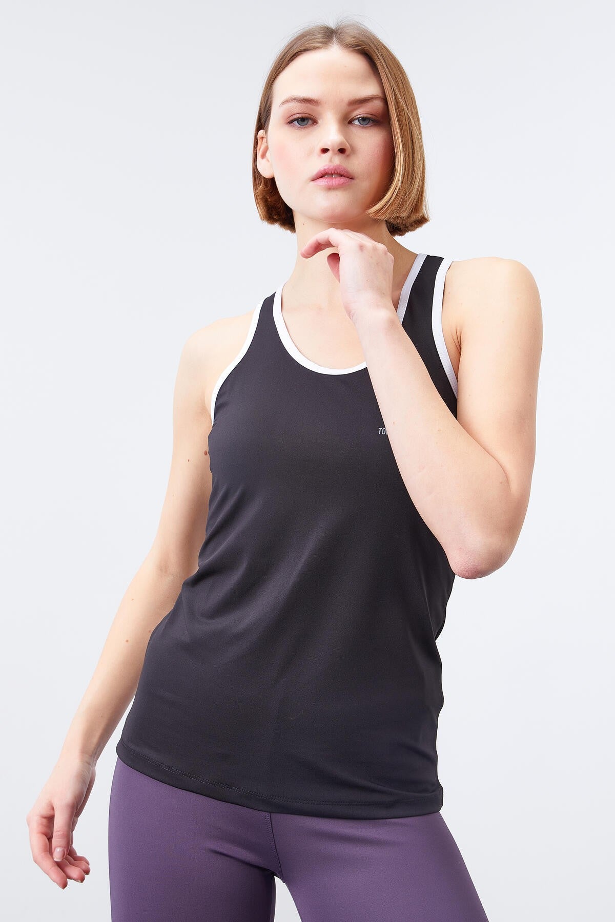 Black and White Cross Strap Sleeveless Standard Fit Women's Sports Singlet - 97094