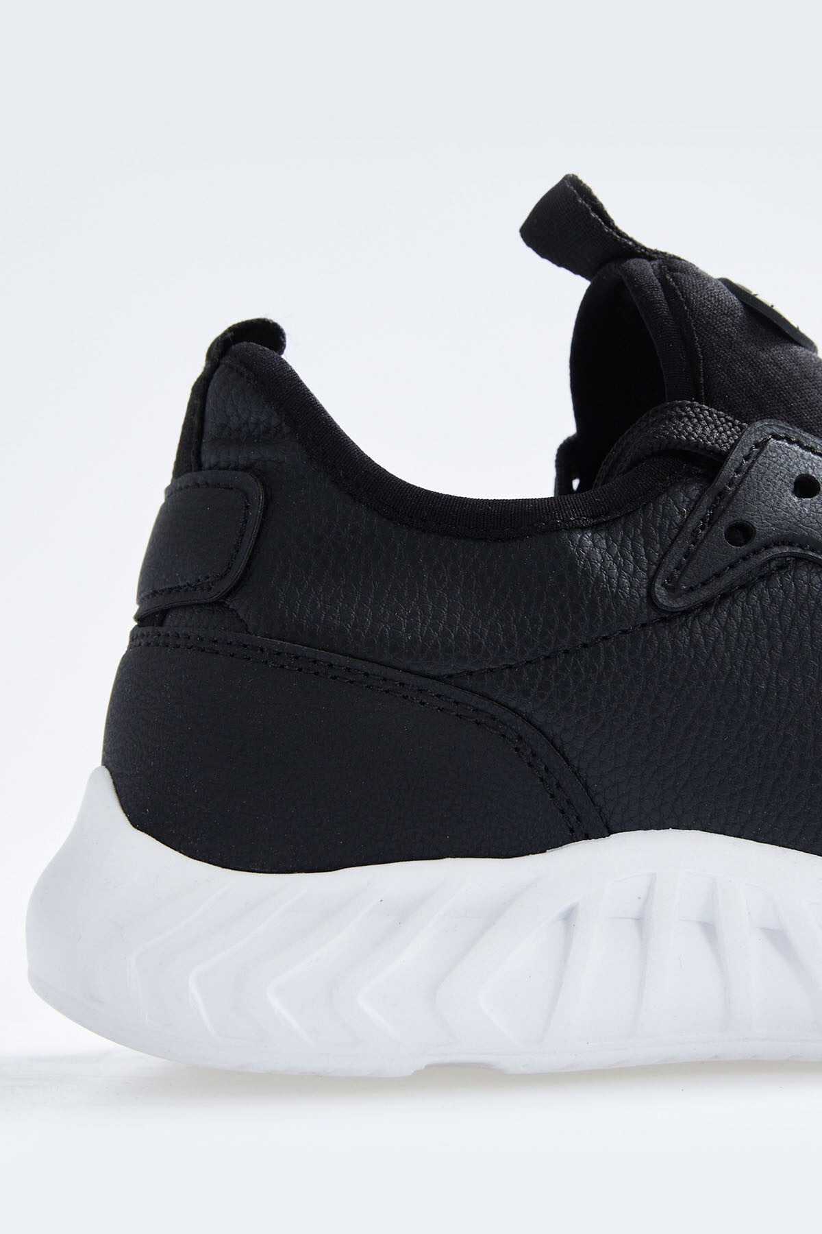 Black - White High Sole Laced PU Leather Men's Sports Shoes - 89115