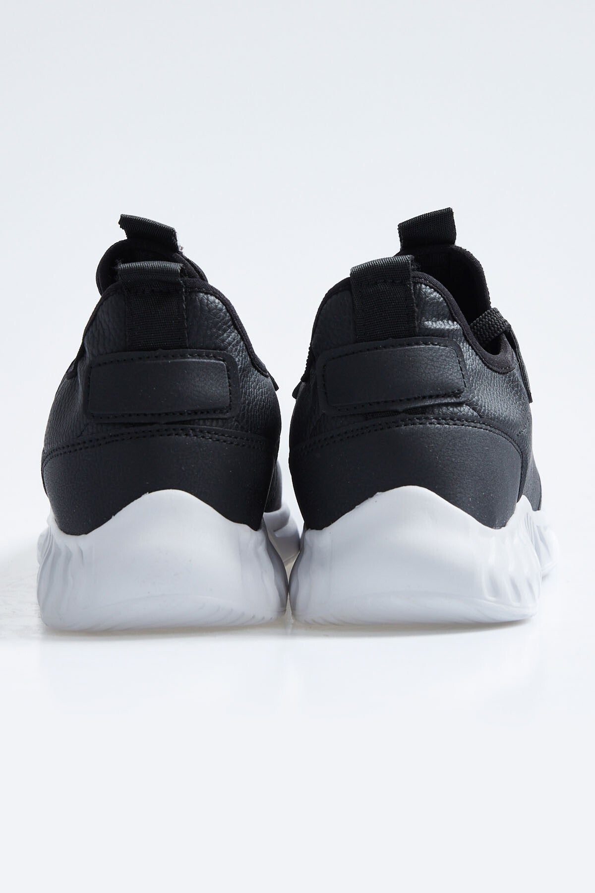 Black - White High Sole Laced PU Leather Men's Sports Shoes - 89115