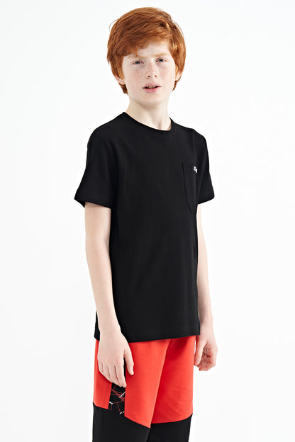 Black Pocket Detailed O Collar Standard Fit Boys T-Shirt - 11120