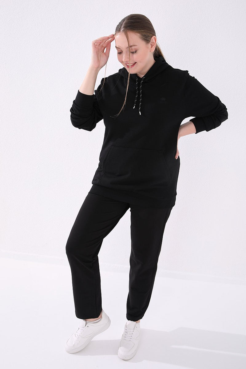 Black pocketed comfy form classic female Tracksuit Pants