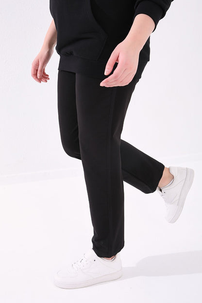 Black pocketed comfy form classic female Tracksuit Pants